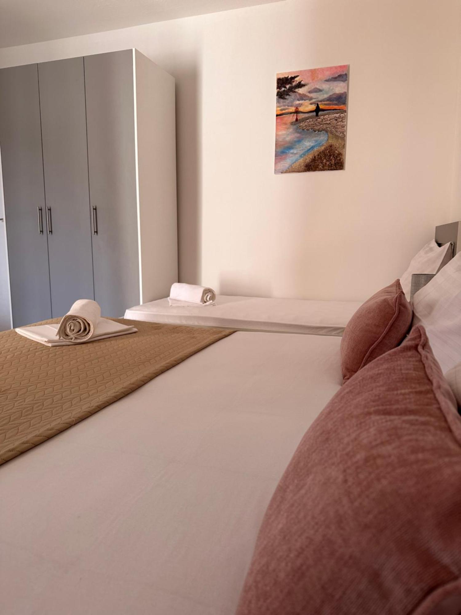 Villa Ruza 30M From The Beach Baška Voda Szoba fotó