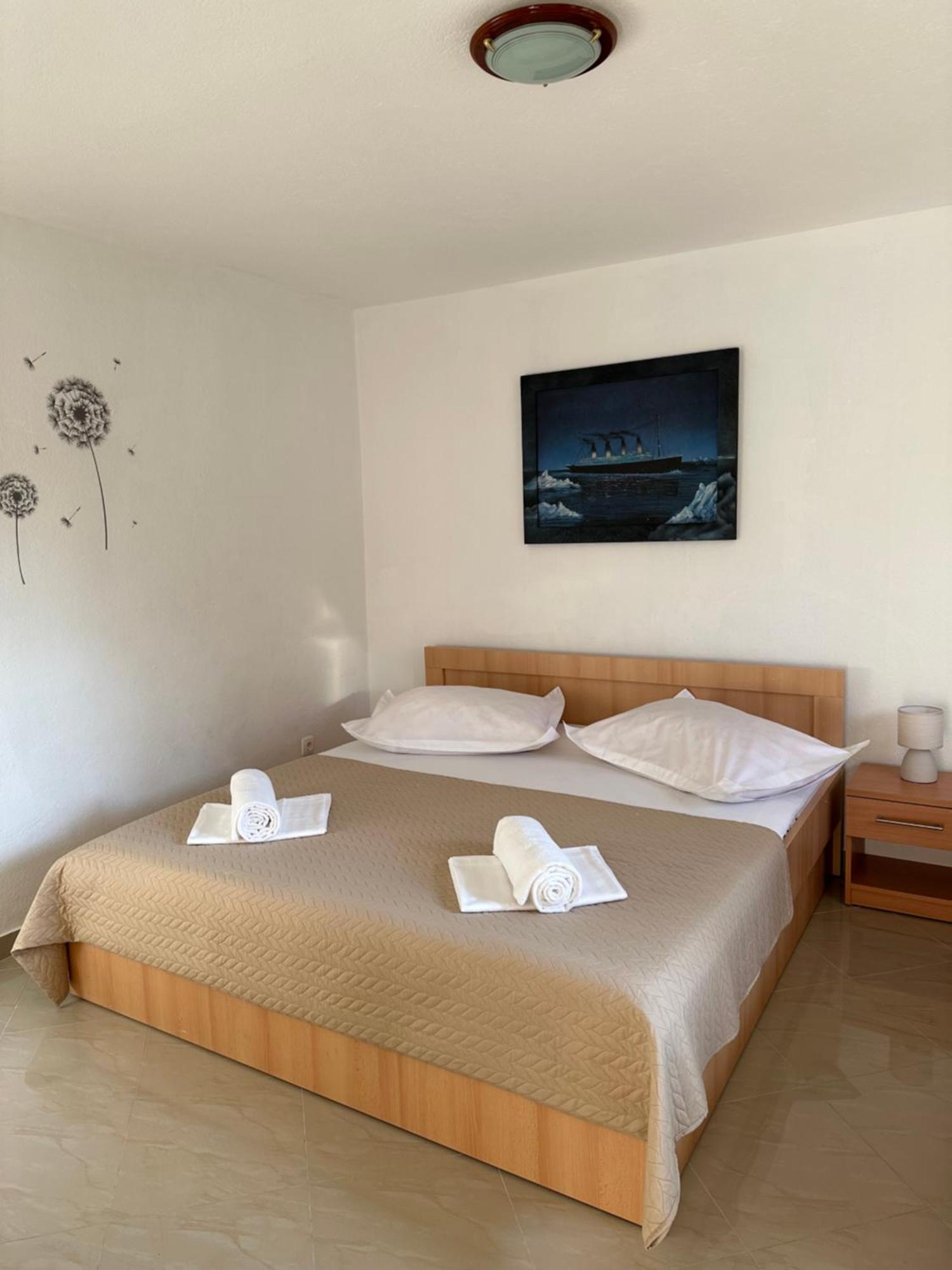 Villa Ruza 30M From The Beach Baška Voda Szoba fotó