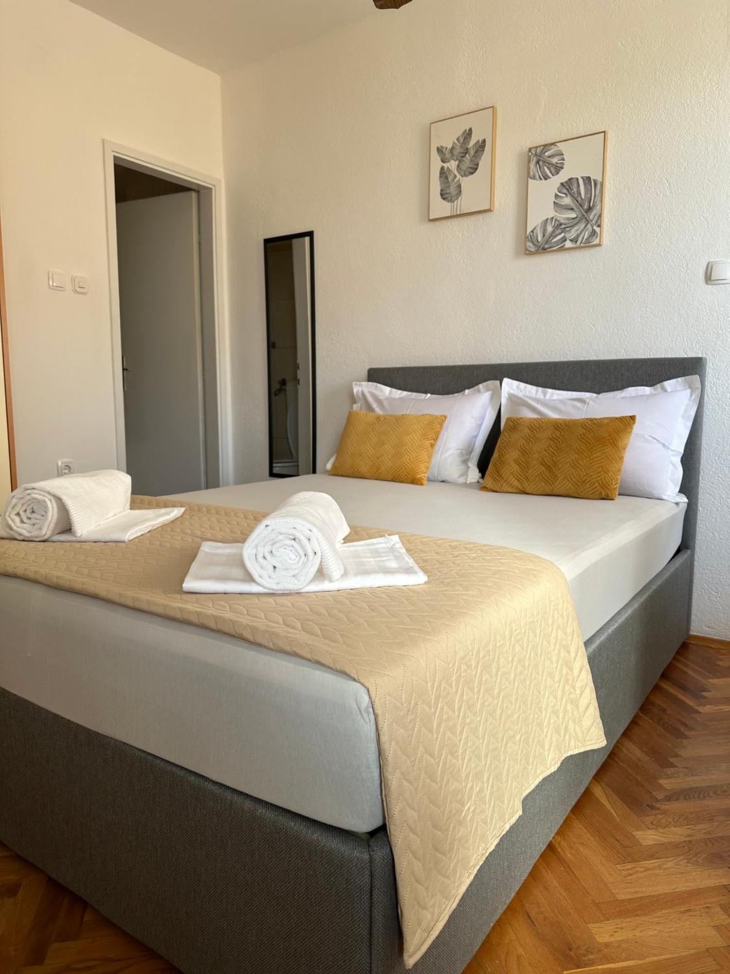 Villa Ruza 30M From The Beach Baška Voda Szoba fotó