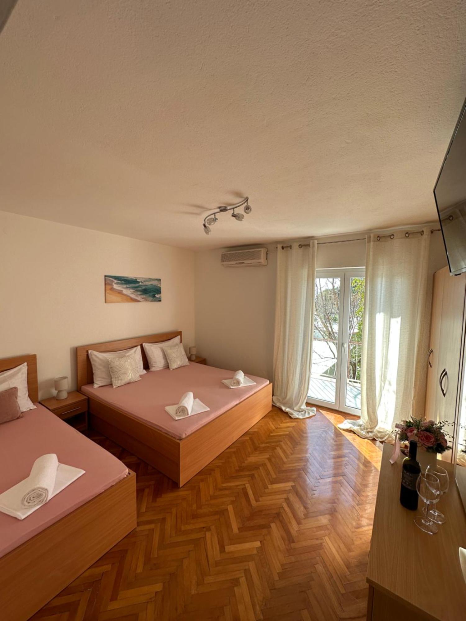 Villa Ruza 30M From The Beach Baška Voda Szoba fotó